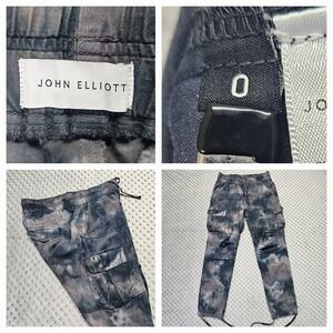 John Elliott Men's Cargo Pants  Camo Tie Dye Small 30x28  Size 0 Small‎